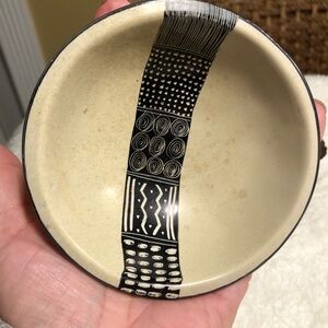 Hand Painted/Carved Bowl Trinket Dish Decor Soapstone 4" Art